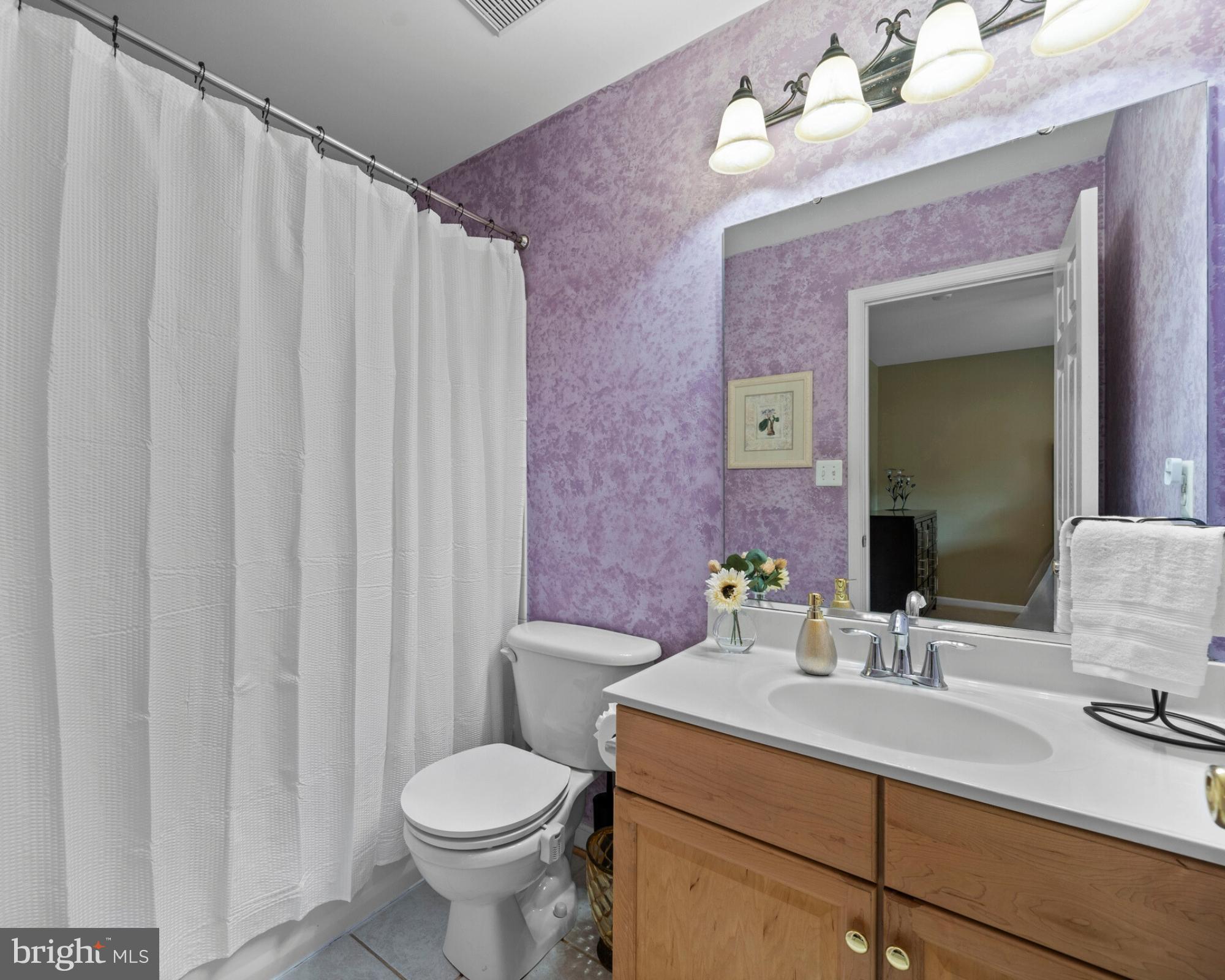12525 PERRYWOOD LANE