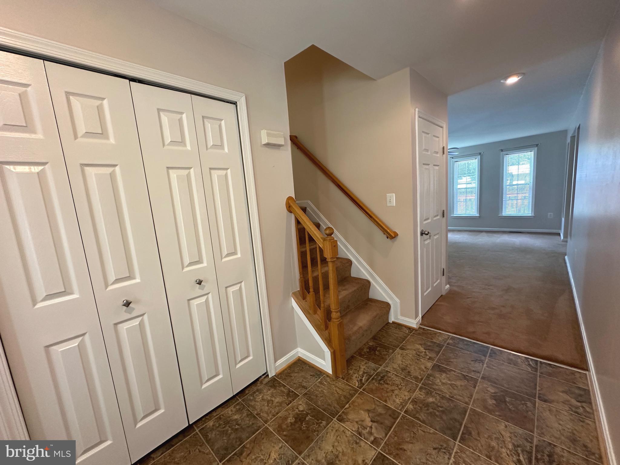 444 LAKE DRIVE