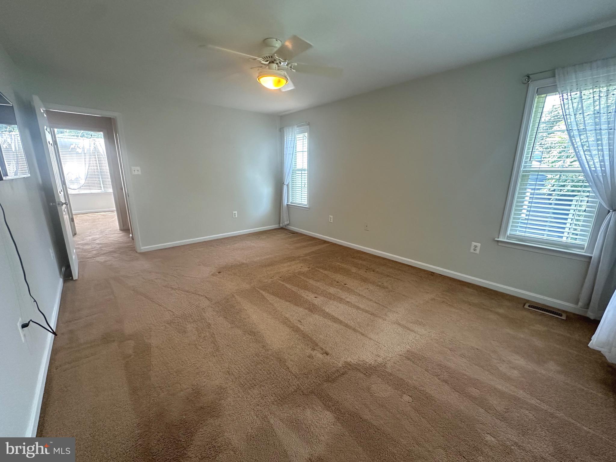 444 LAKE DRIVE