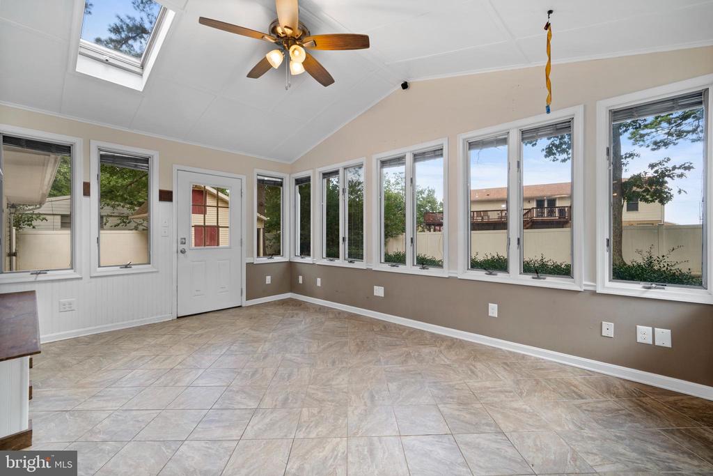 12820 LAKE VIEW DRIVE