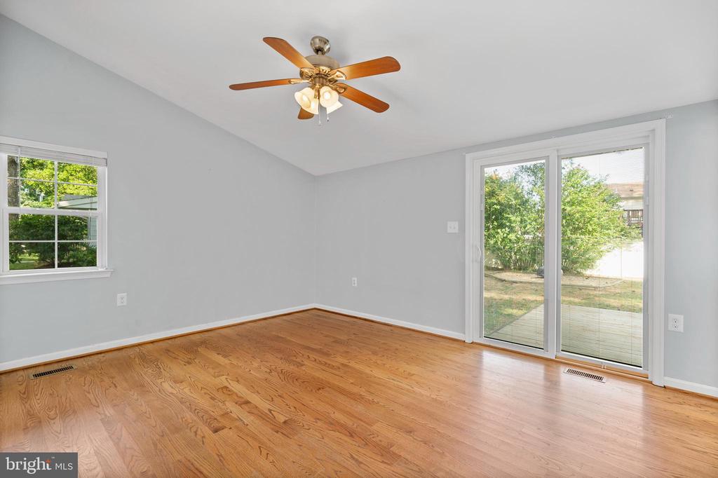 12820 LAKE VIEW DRIVE