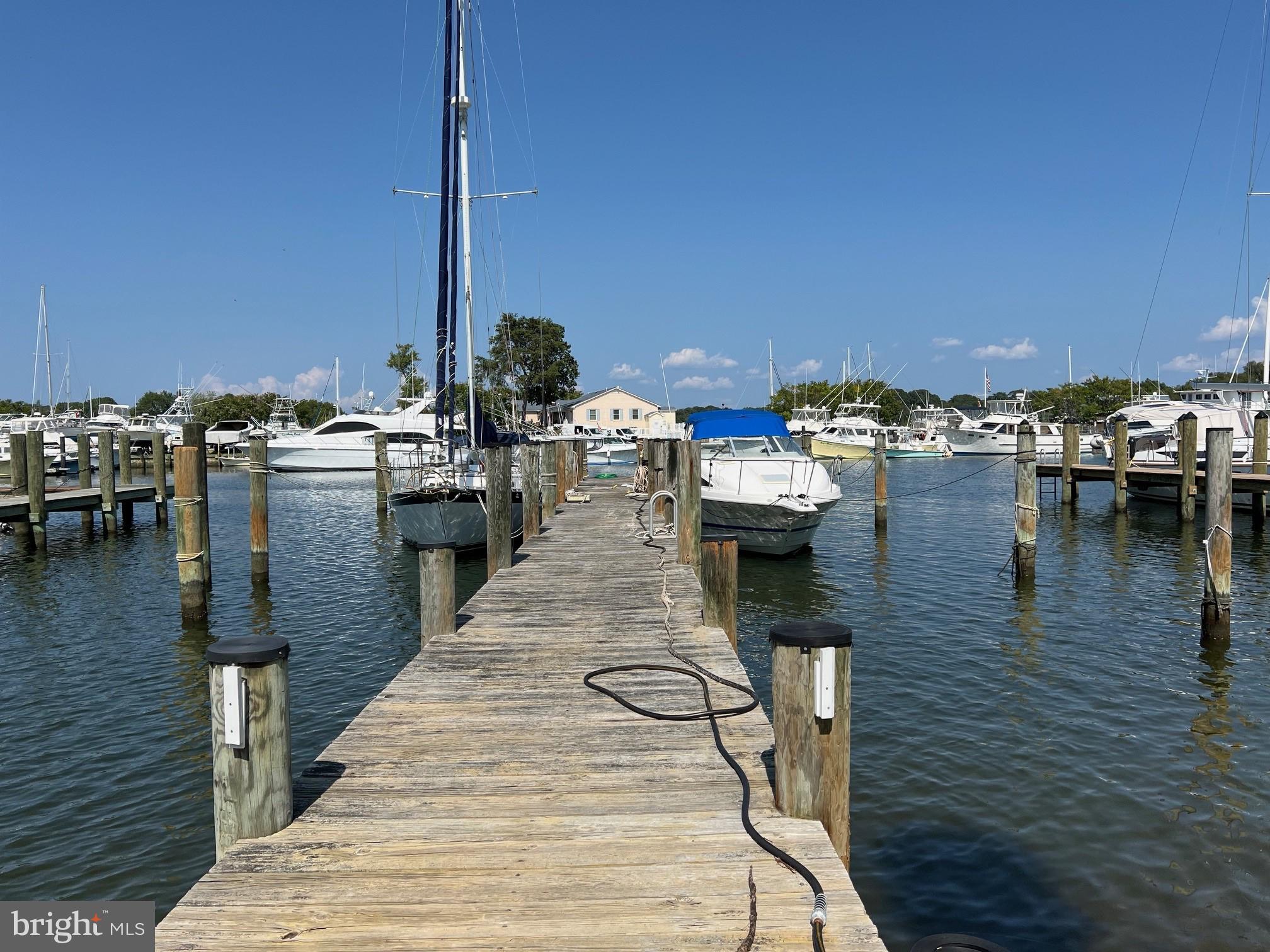 14532 SOLOMONS ISLAND ROAD S