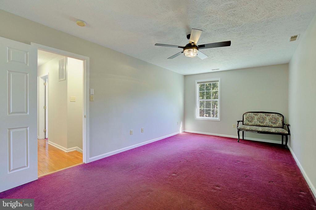 1008 GRINGO LANE