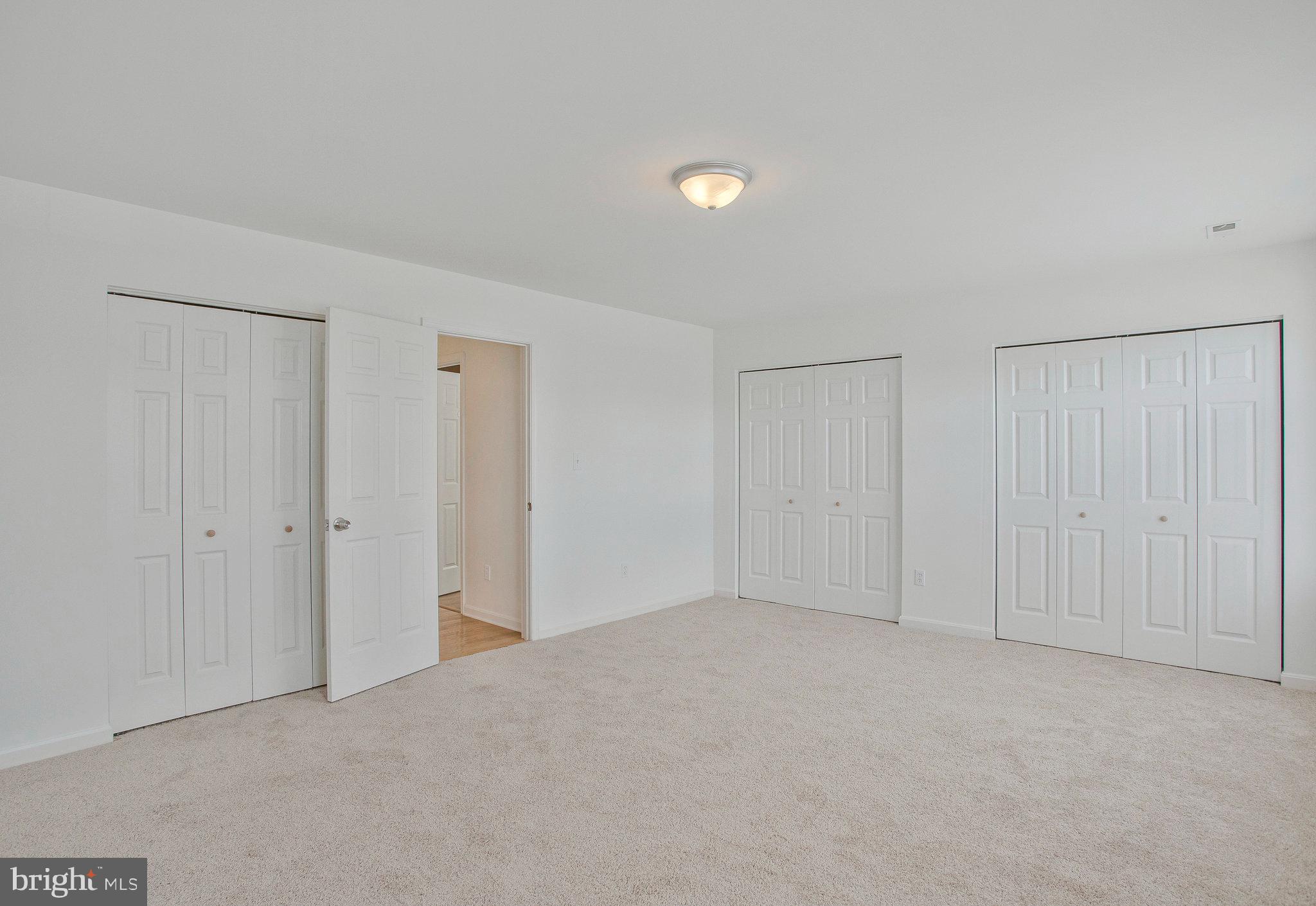 55 Gray Inn Ct