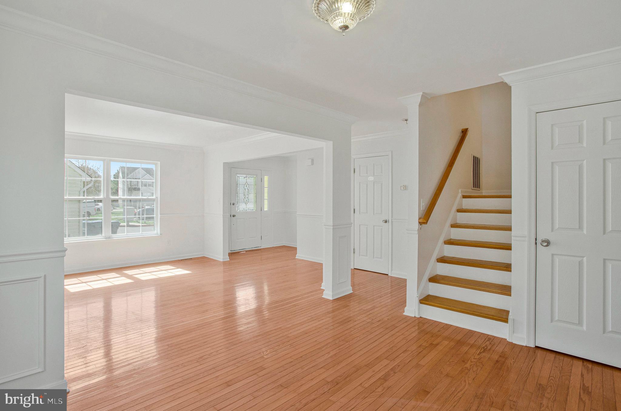 55 Gray Inn Ct