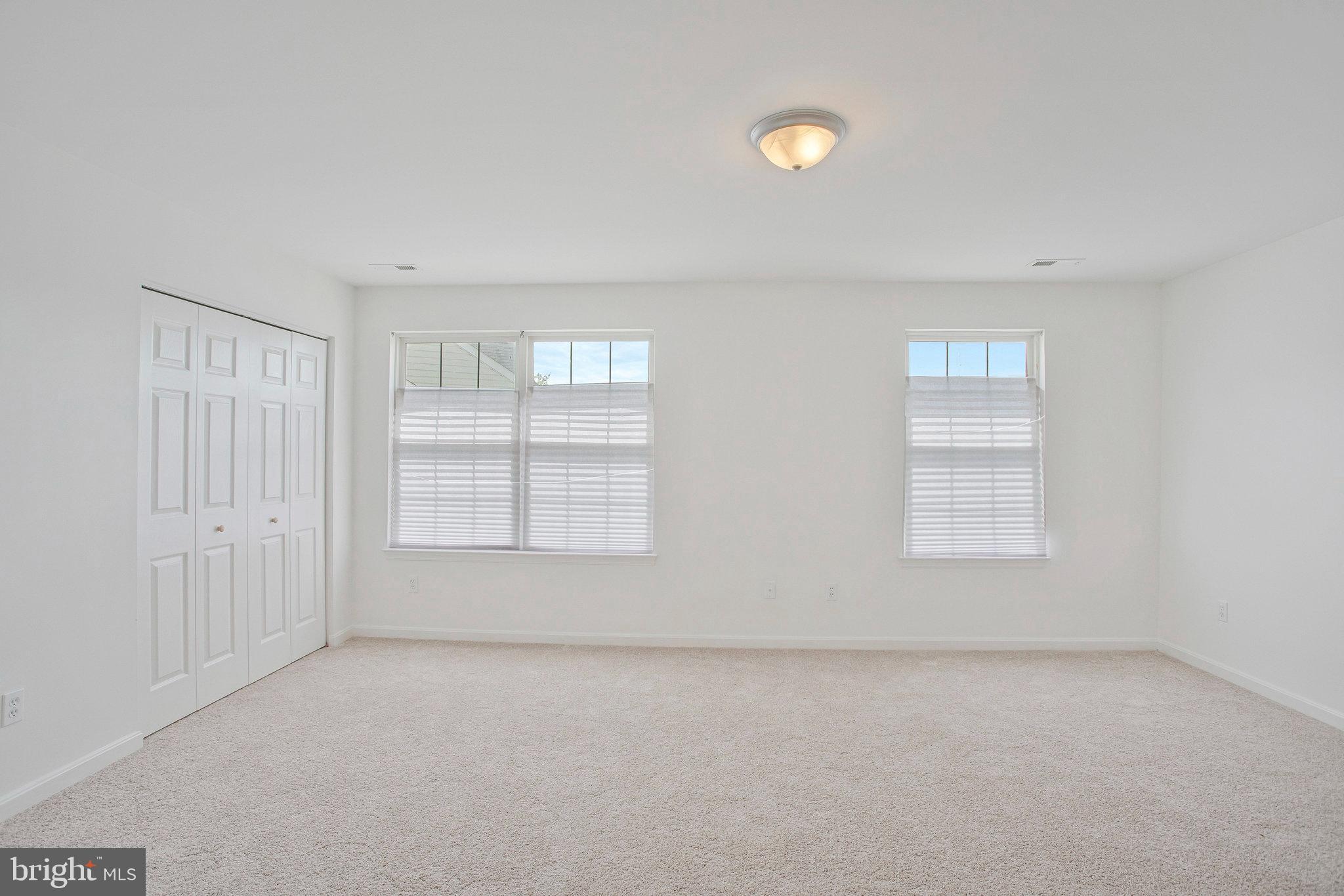 55 Gray Inn Ct