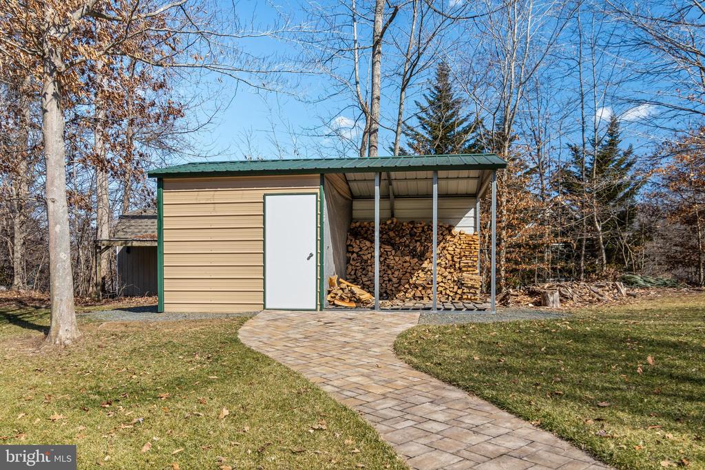 1691 LOTTIE FOWLER ROAD