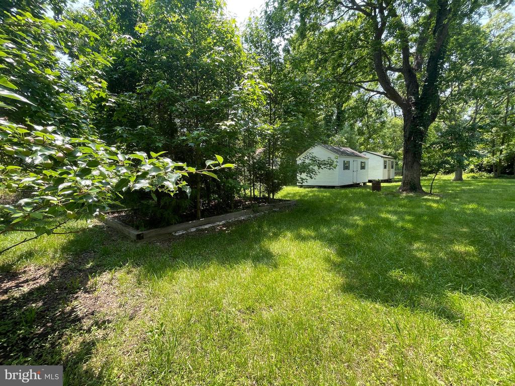 10963 POPLAR DRIVE