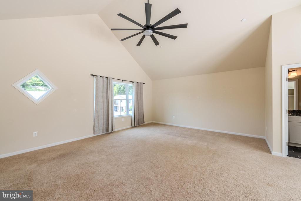 8207 ELM LANE