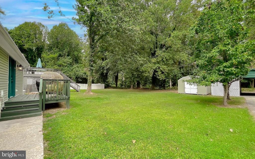 916 CRYSTAL ROCK ROAD