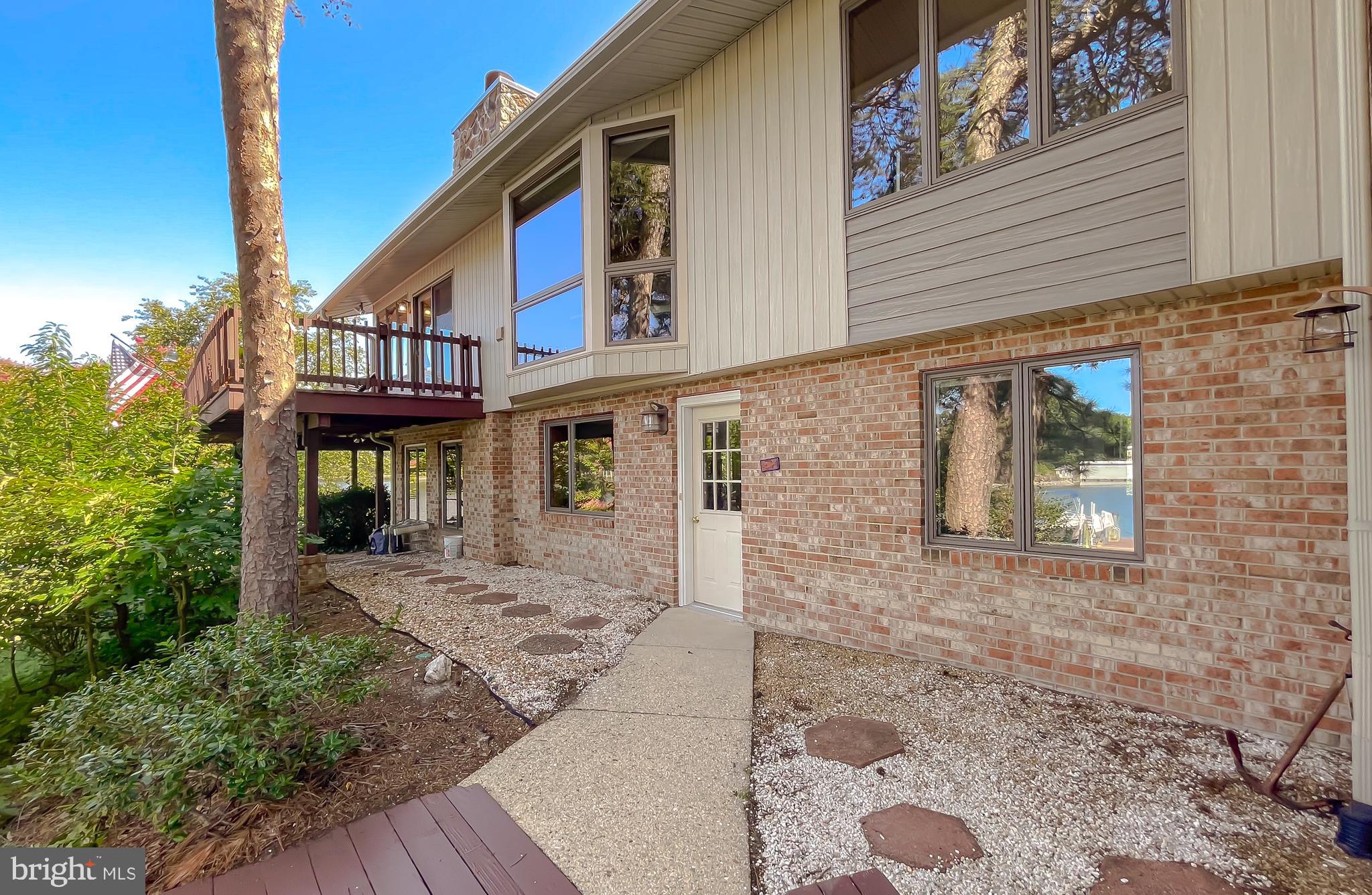 222 HARBOR DRIVE