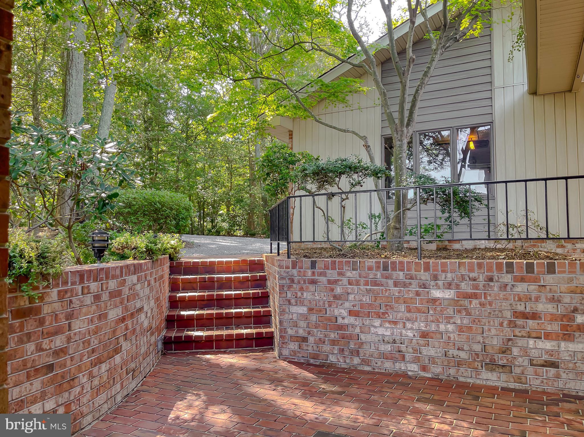 222 HARBOR DRIVE