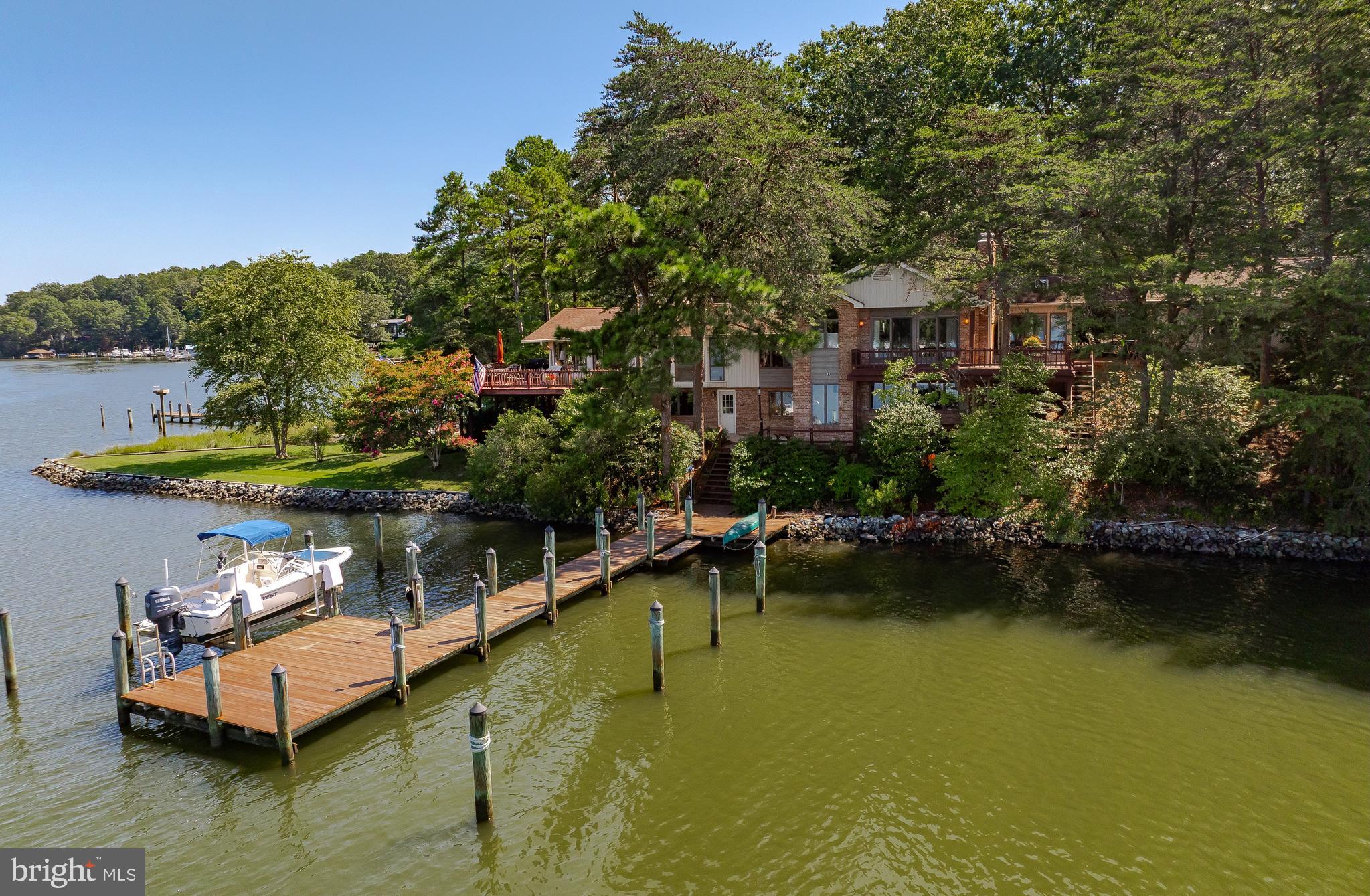 222 HARBOR DRIVE