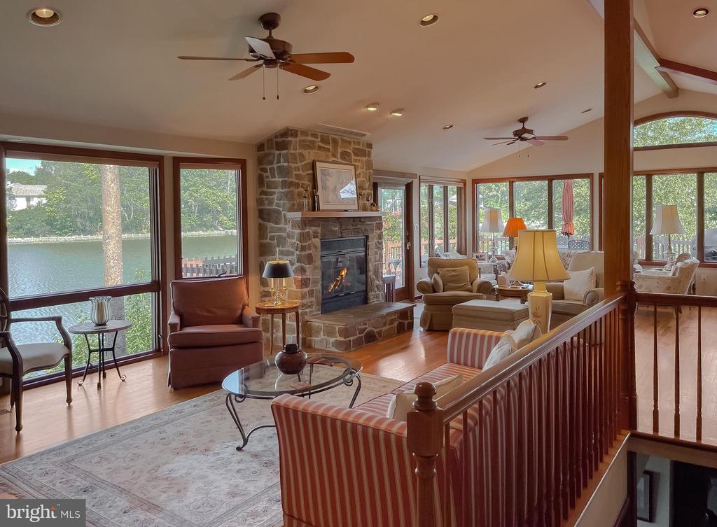 222 HARBOR DRIVE