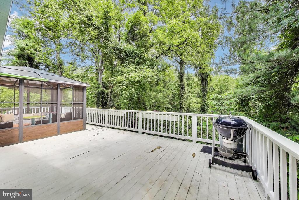 1495 ELM ROAD