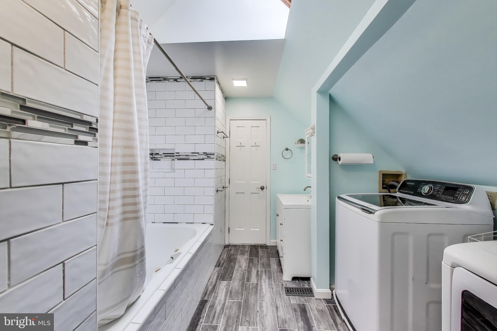 1495 ELM ROAD
