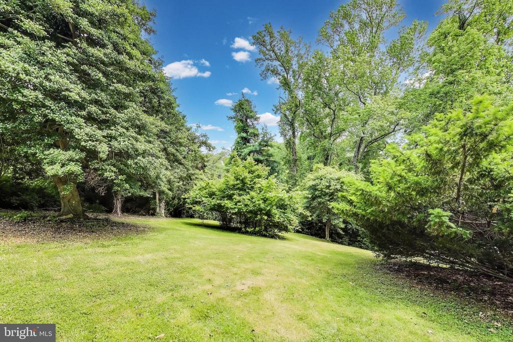 1495 ELM ROAD