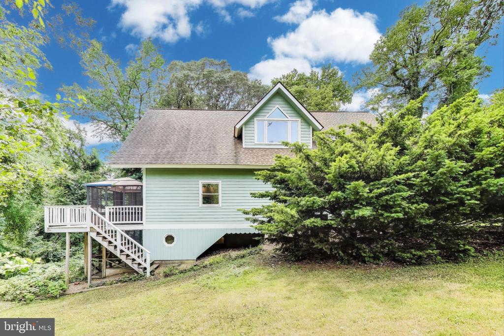 1495 ELM ROAD
