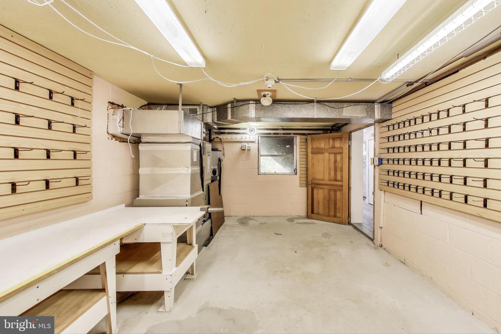 1495 ELM ROAD