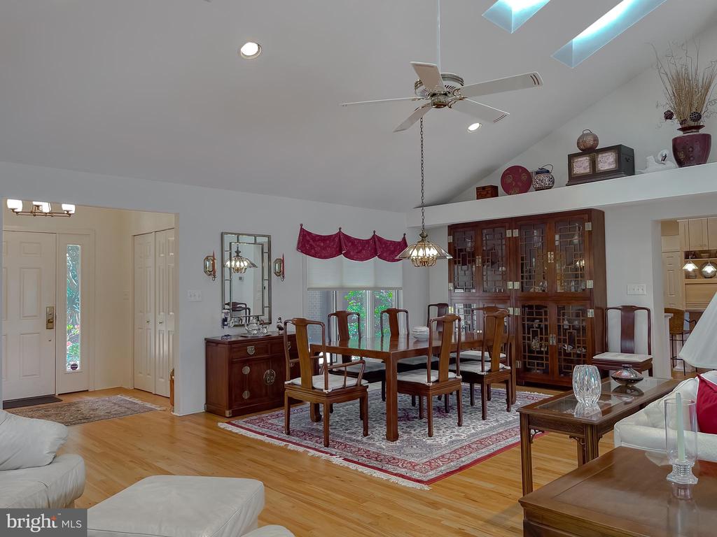 369 DEER DRIVE