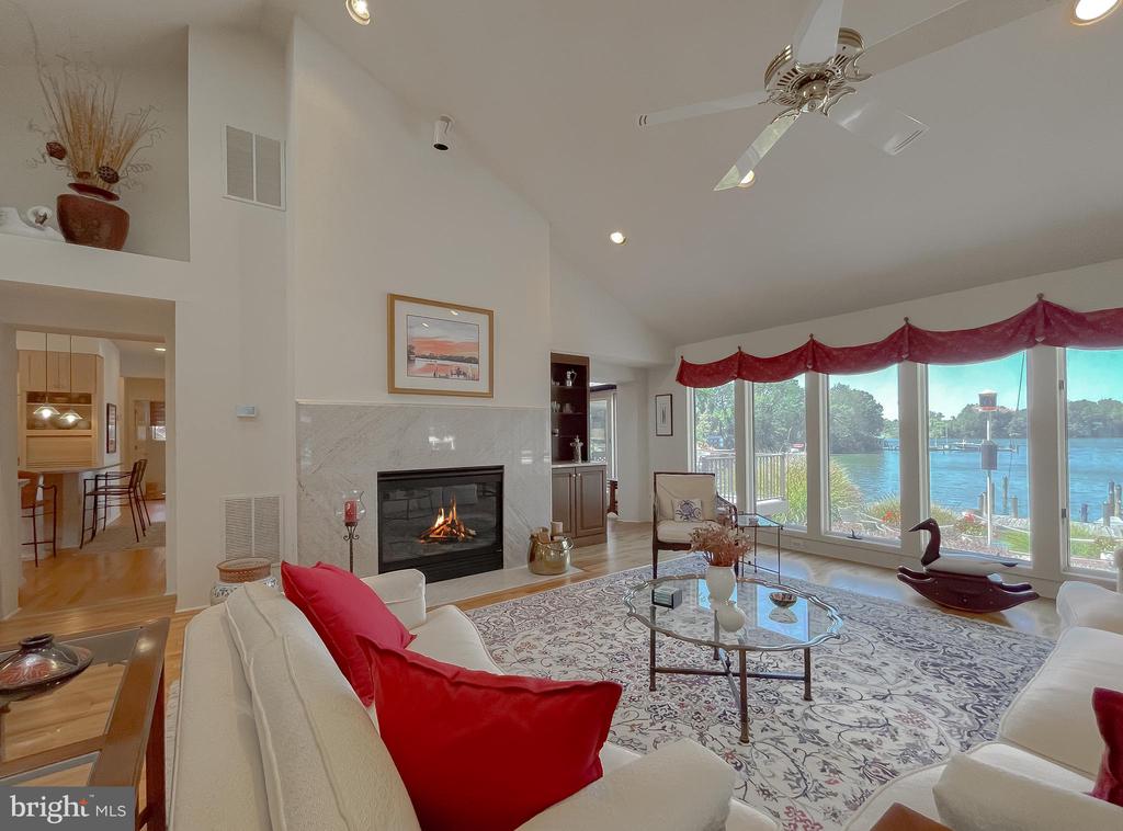 369 DEER DRIVE