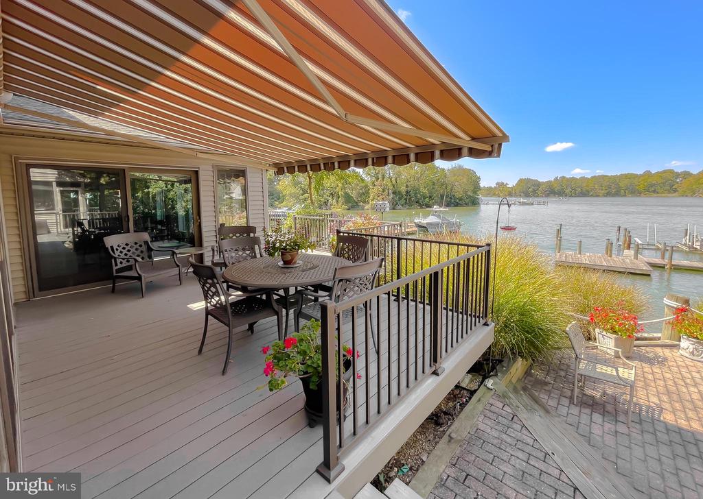 369 DEER DRIVE