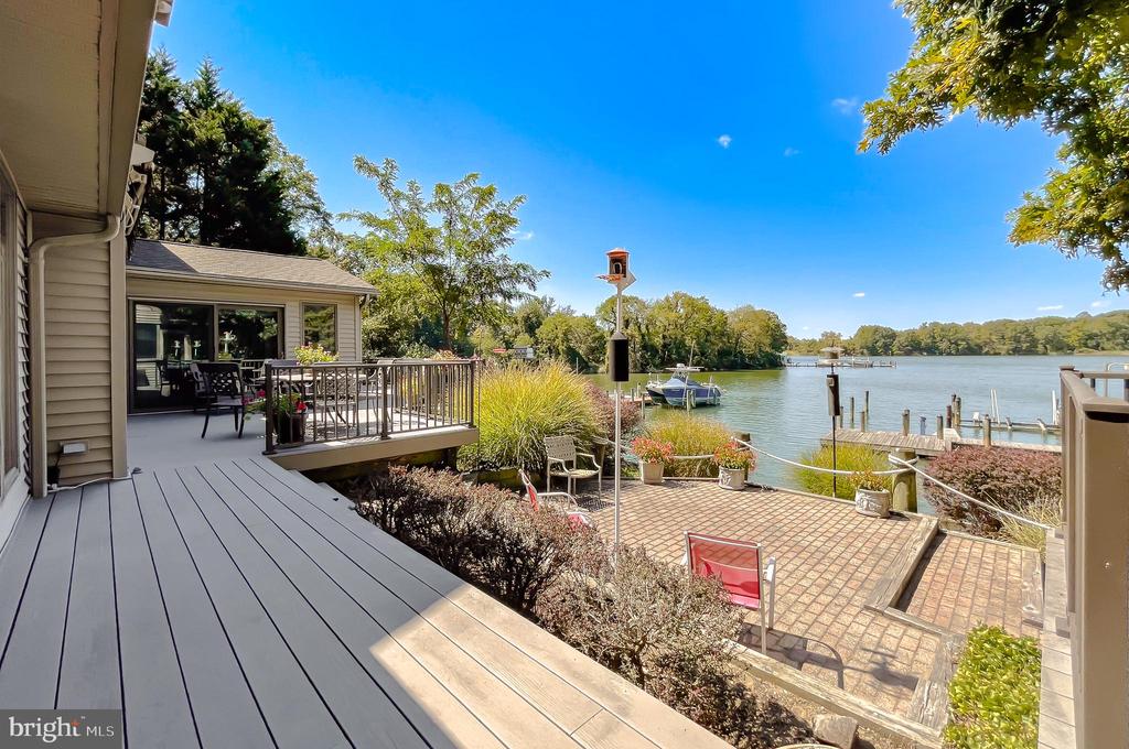 369 DEER DRIVE