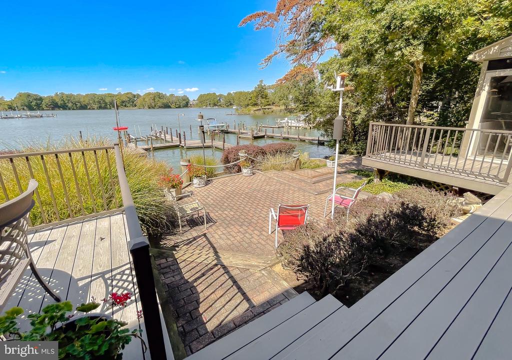 369 DEER DRIVE