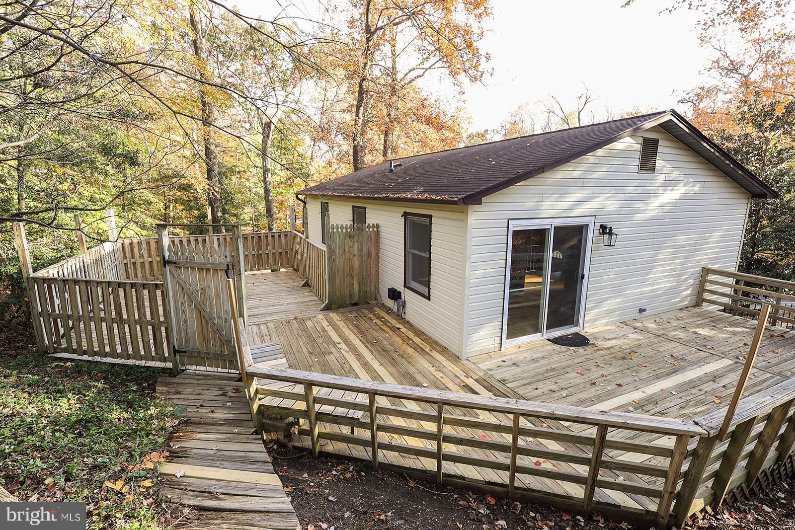 12504 ALGONQUIN TRAIL