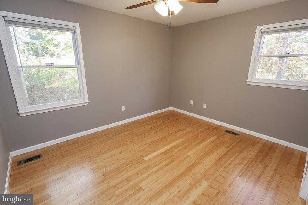 12504 ALGONQUIN TRAIL