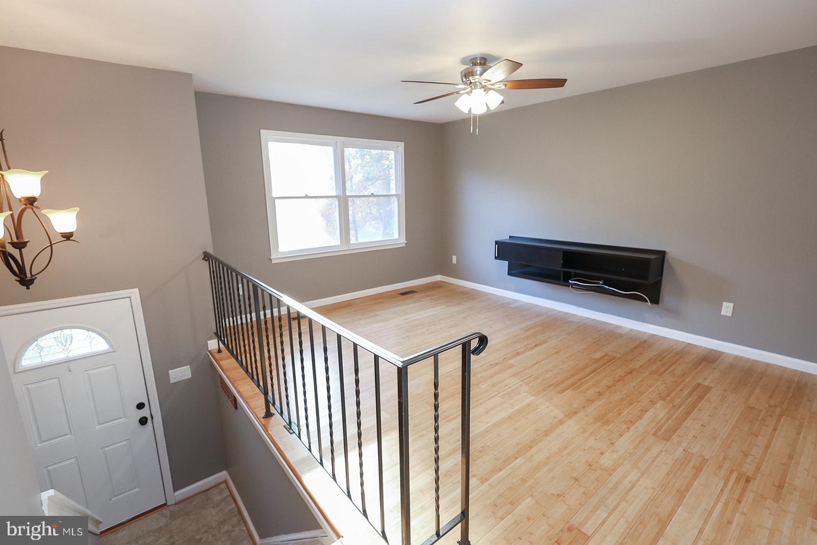 12504 ALGONQUIN TRAIL
