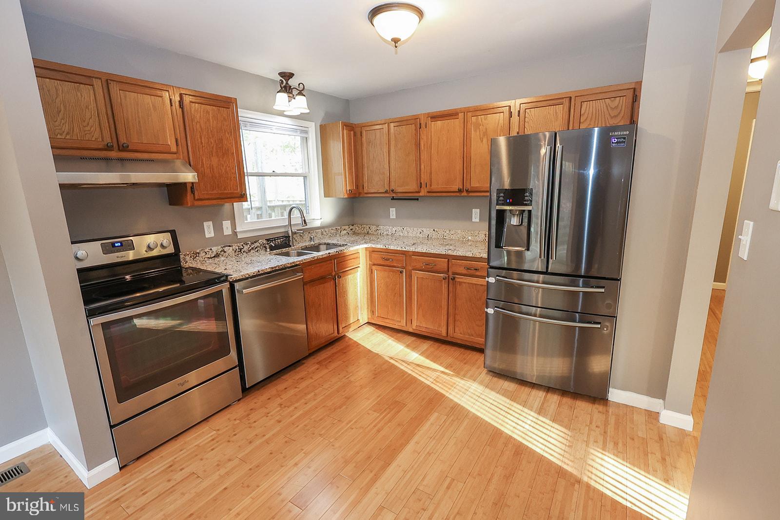 12504 ALGONQUIN TRAIL