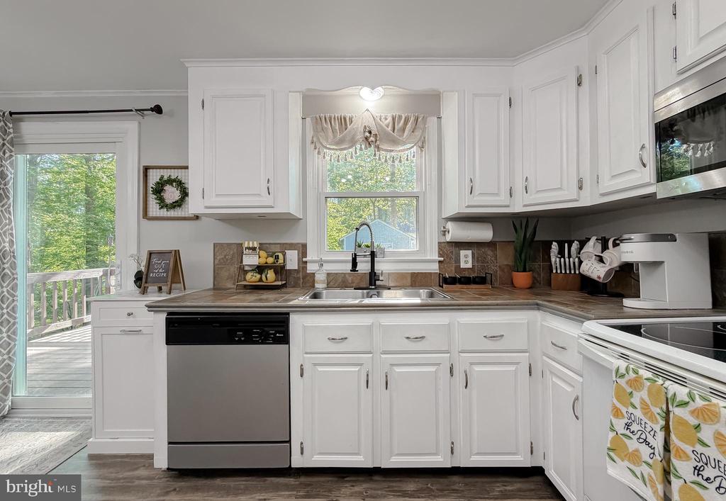 11532 HOOFBEAT TRAIL