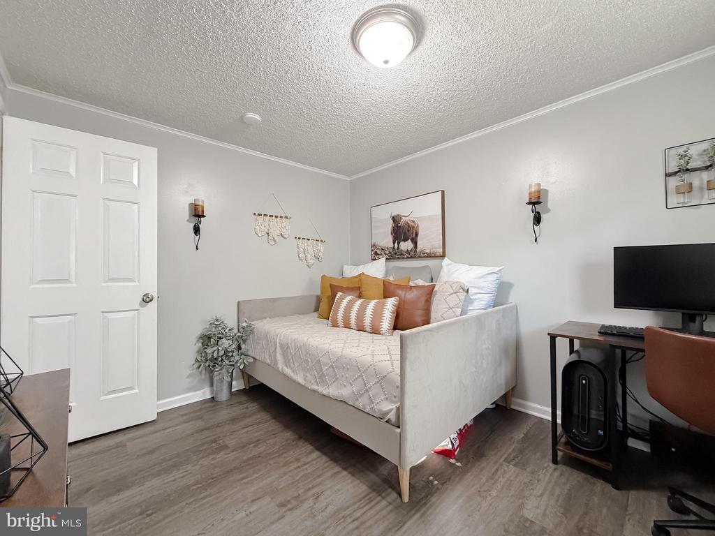 11532 HOOFBEAT TRAIL