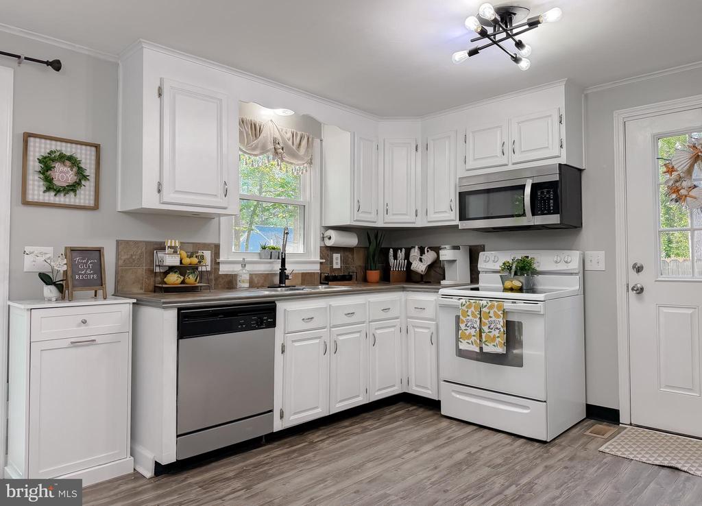 11532 HOOFBEAT TRAIL