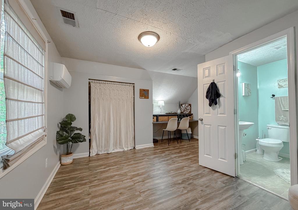 11532 HOOFBEAT TRAIL