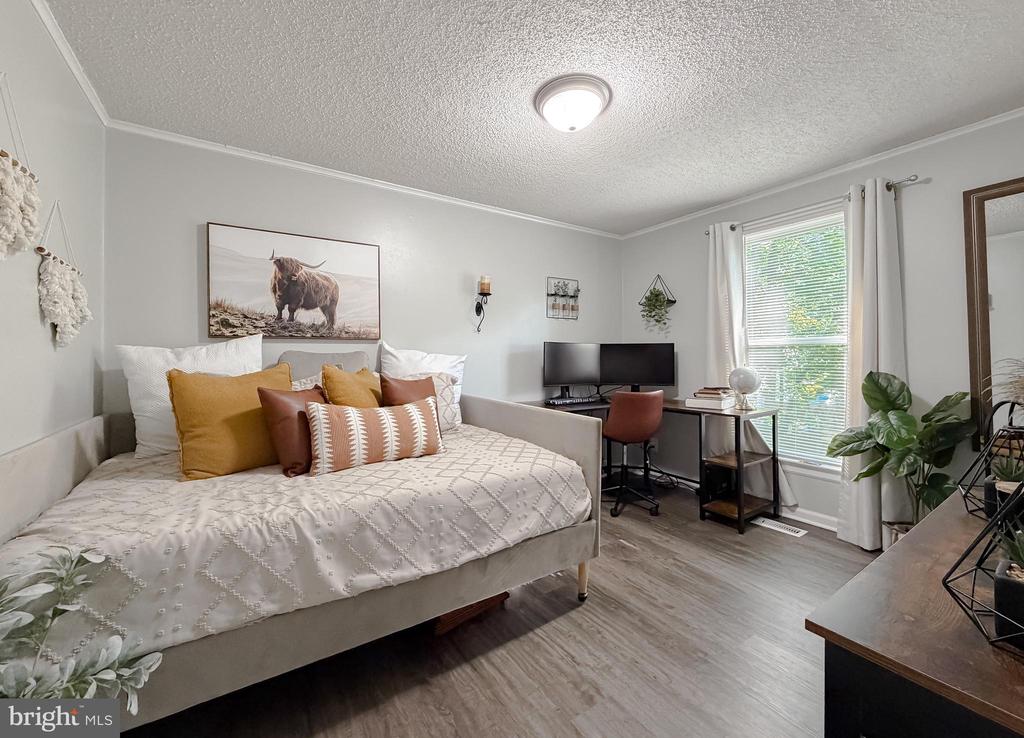 11532 HOOFBEAT TRAIL