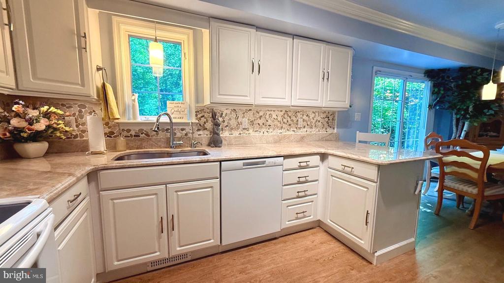 12541 ADOBE CIRCLE