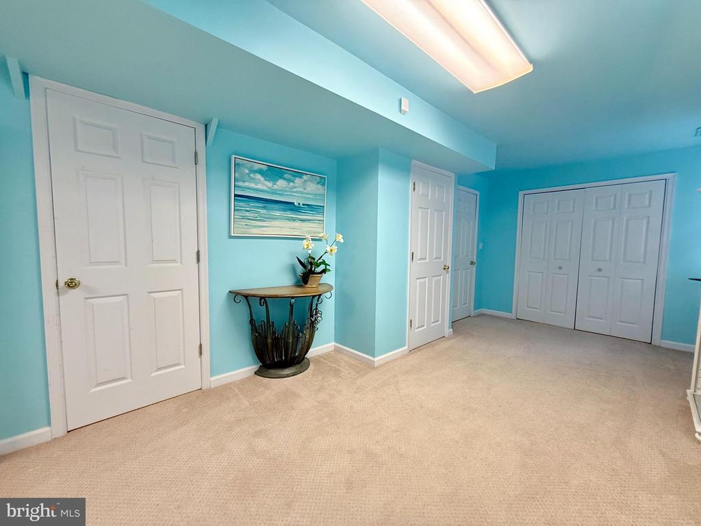 12541 ADOBE CIRCLE