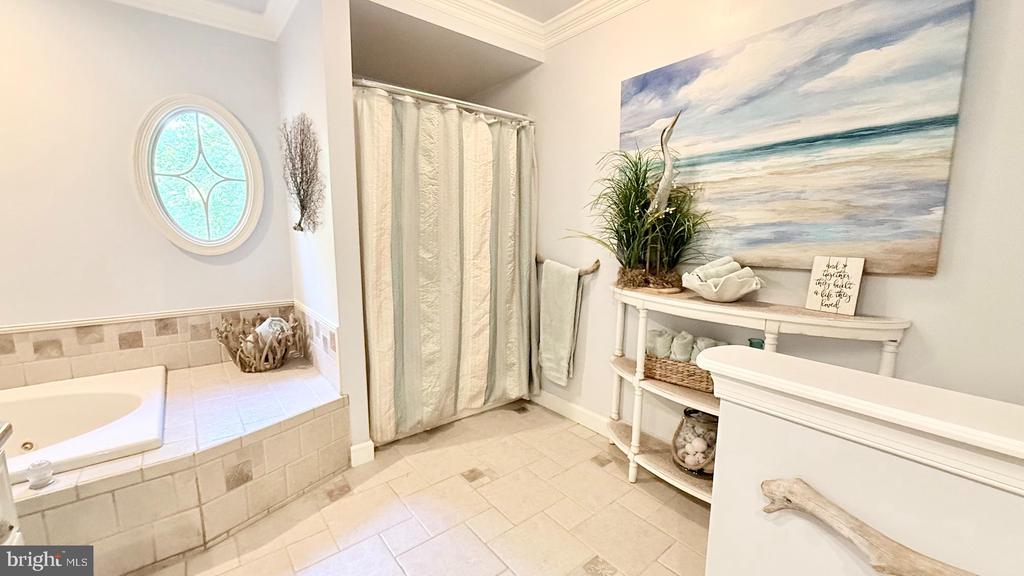 12541 ADOBE CIRCLE
