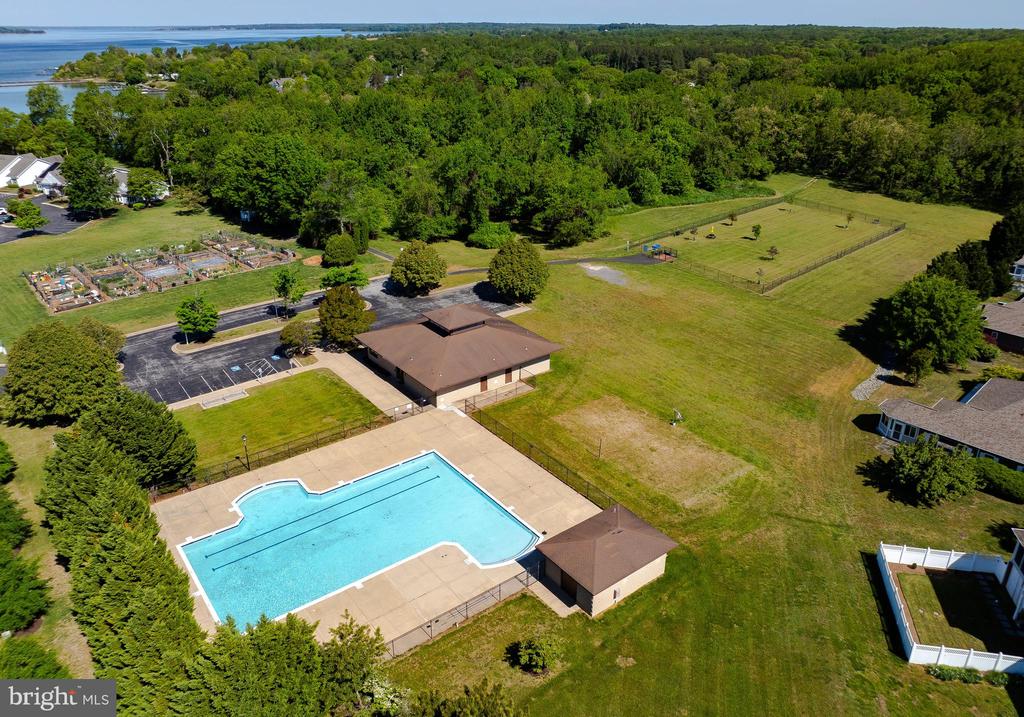 13409 STOWAWAY COURT