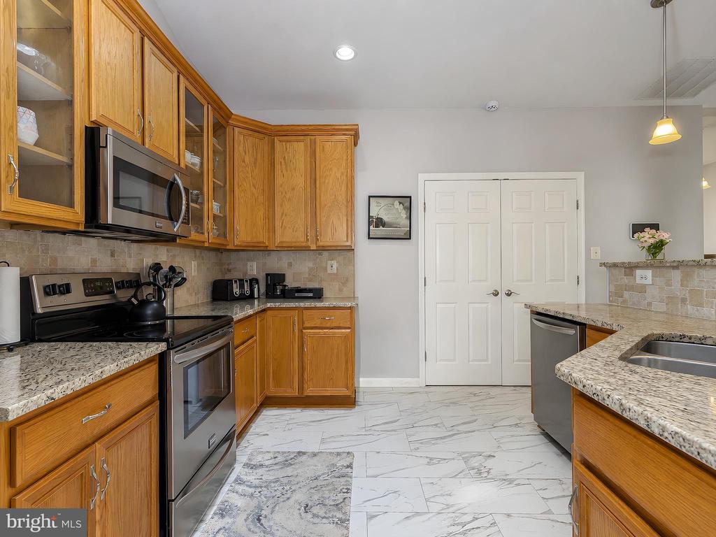13409 STOWAWAY COURT
