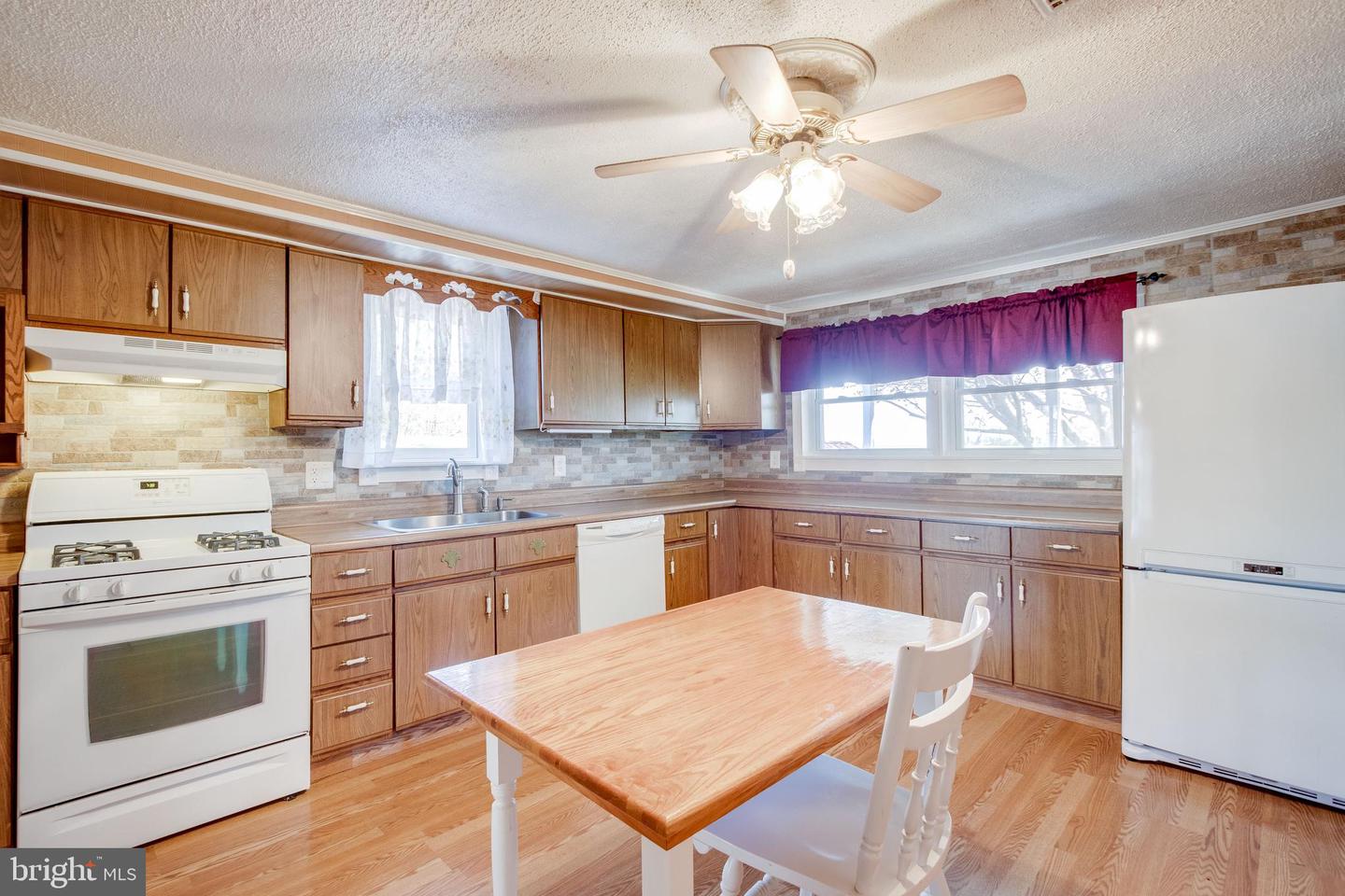 815 Nesbitt ROAD