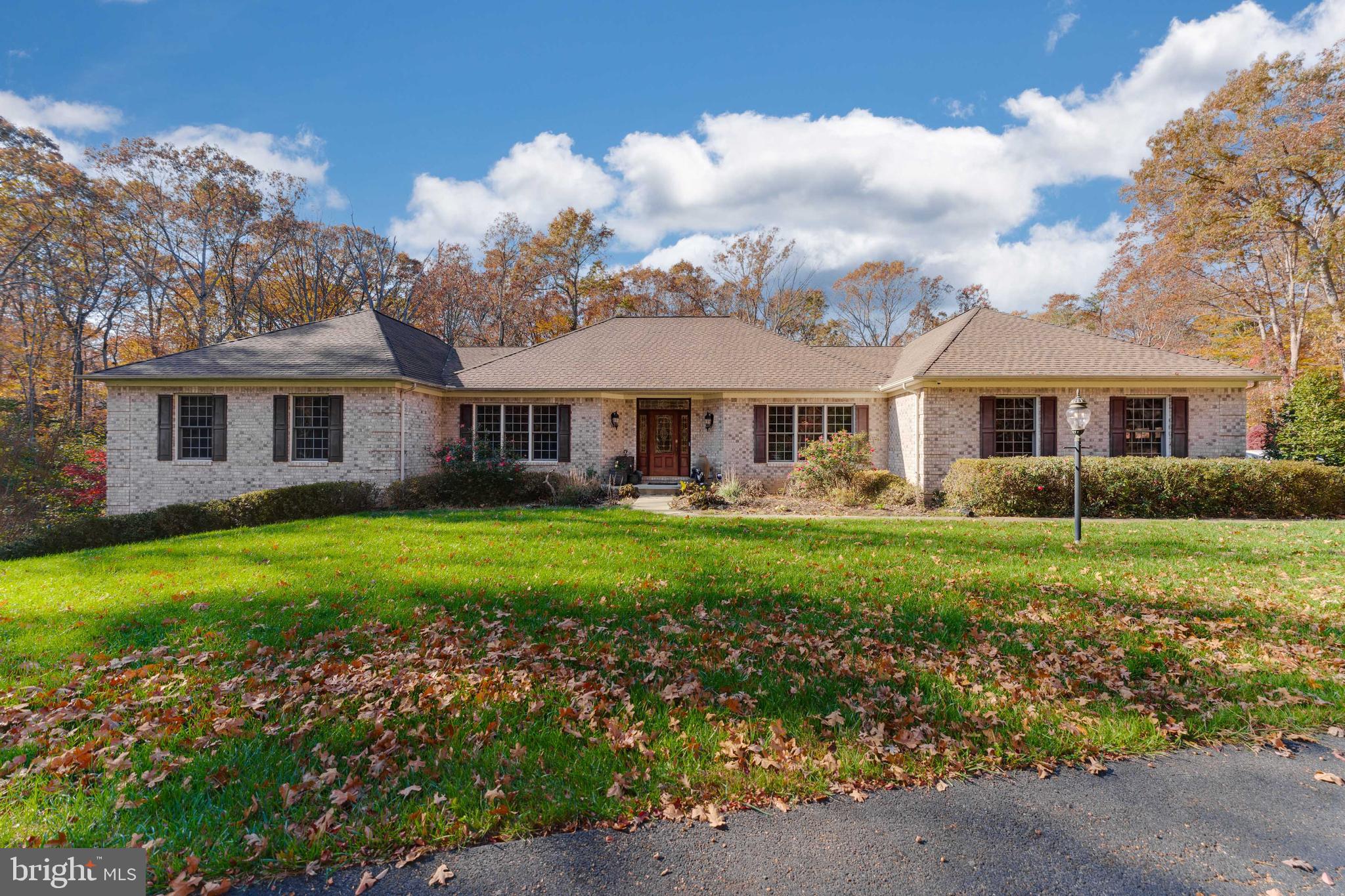8040 Bowie ROAD
