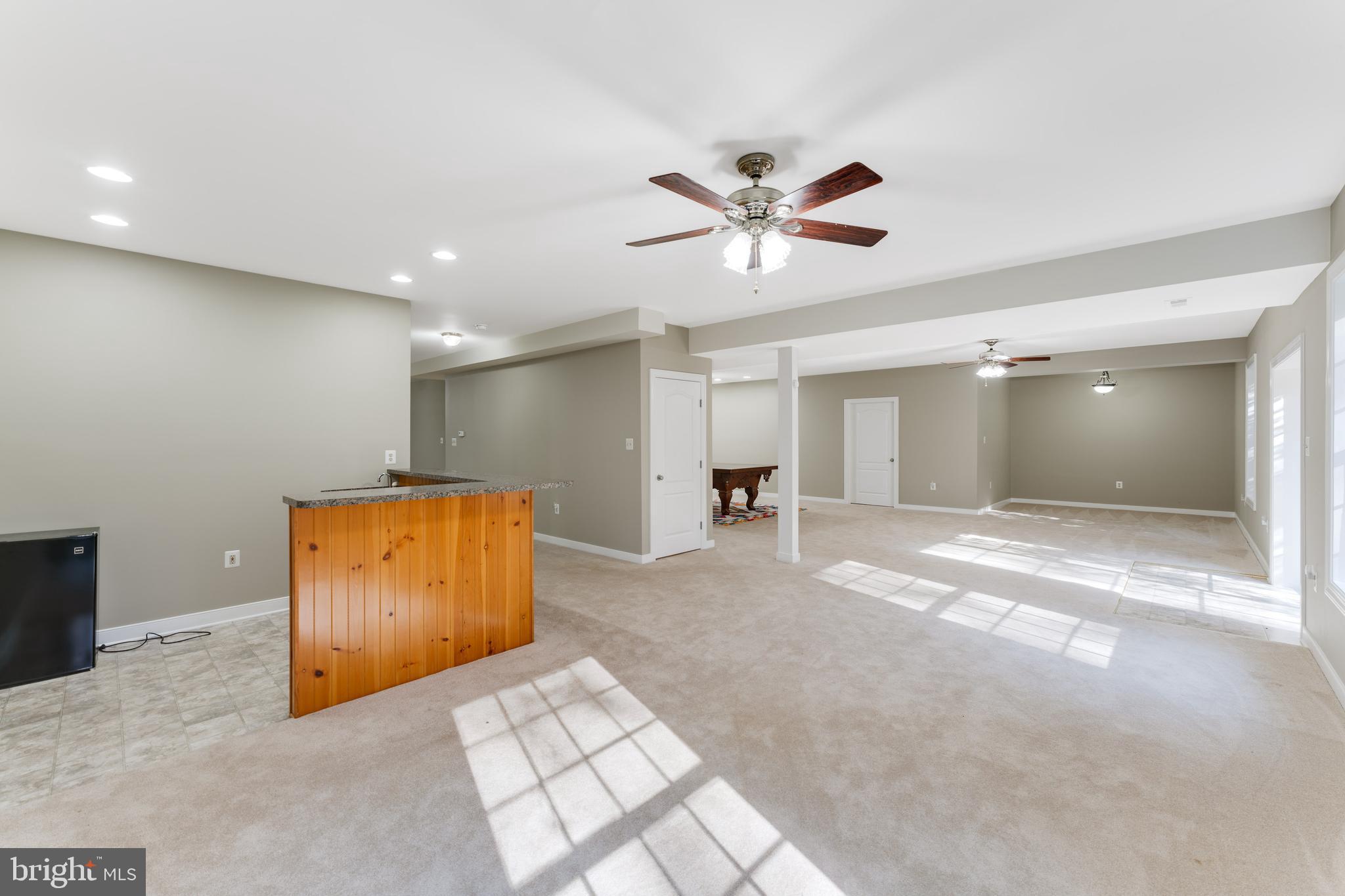 8040 Bowie ROAD