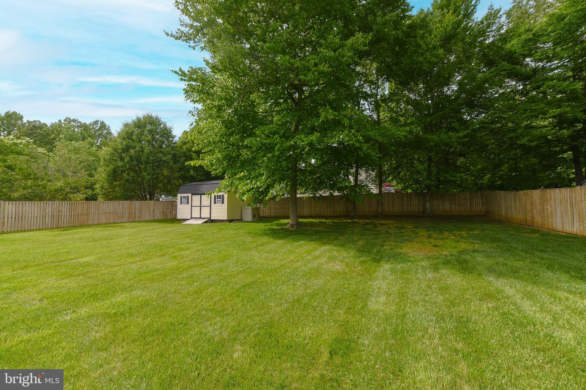 1404 LEICESTER DRIVE