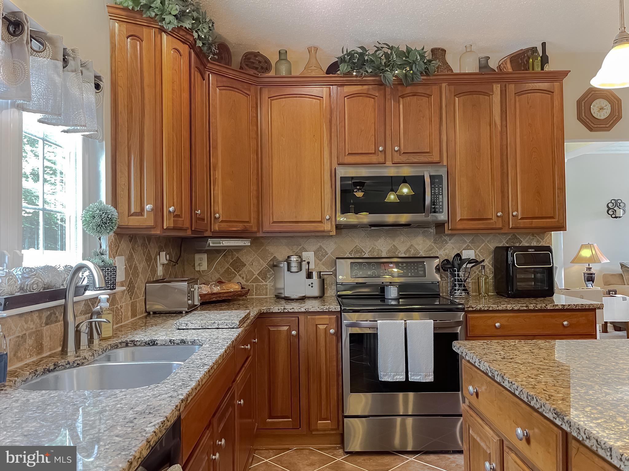1404 LEICESTER DRIVE