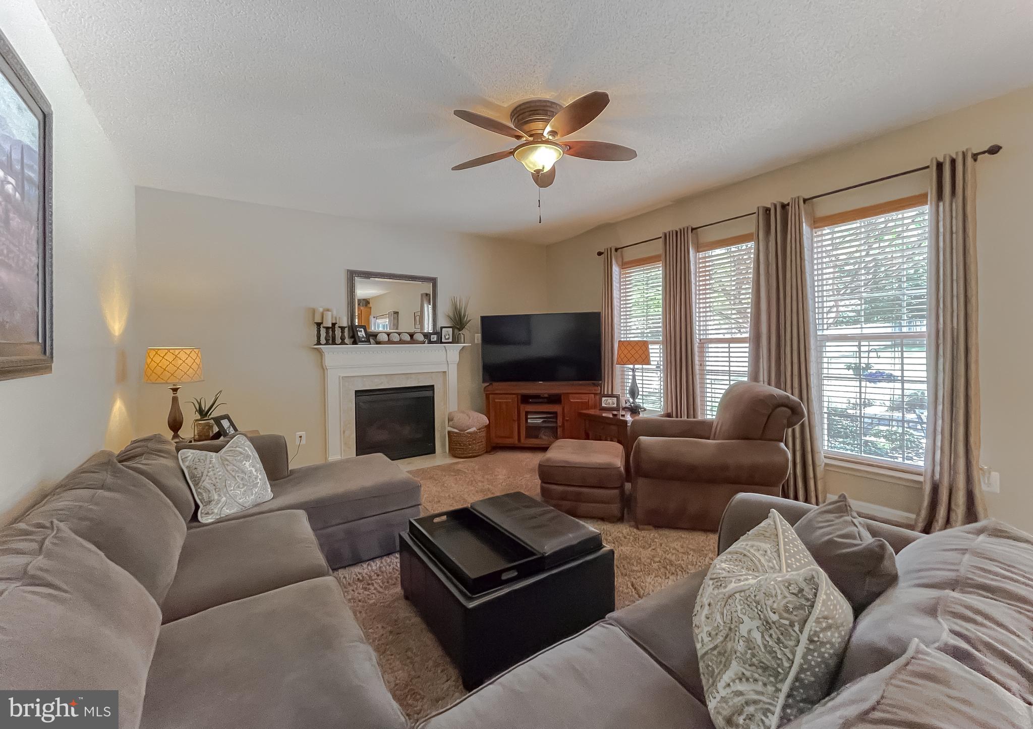 1404 LEICESTER DRIVE