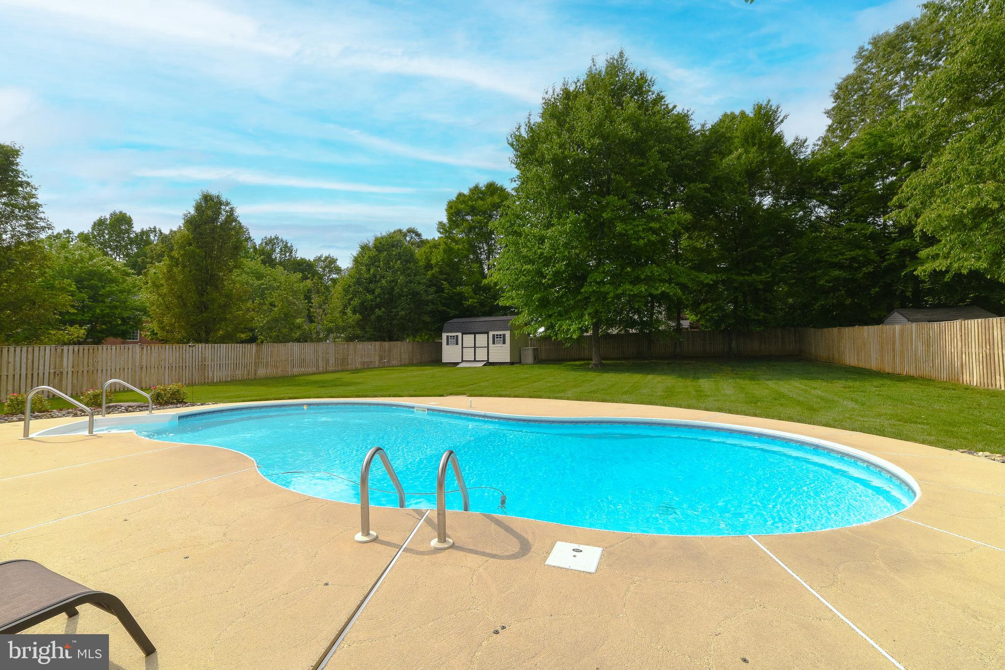 1404 LEICESTER DRIVE
