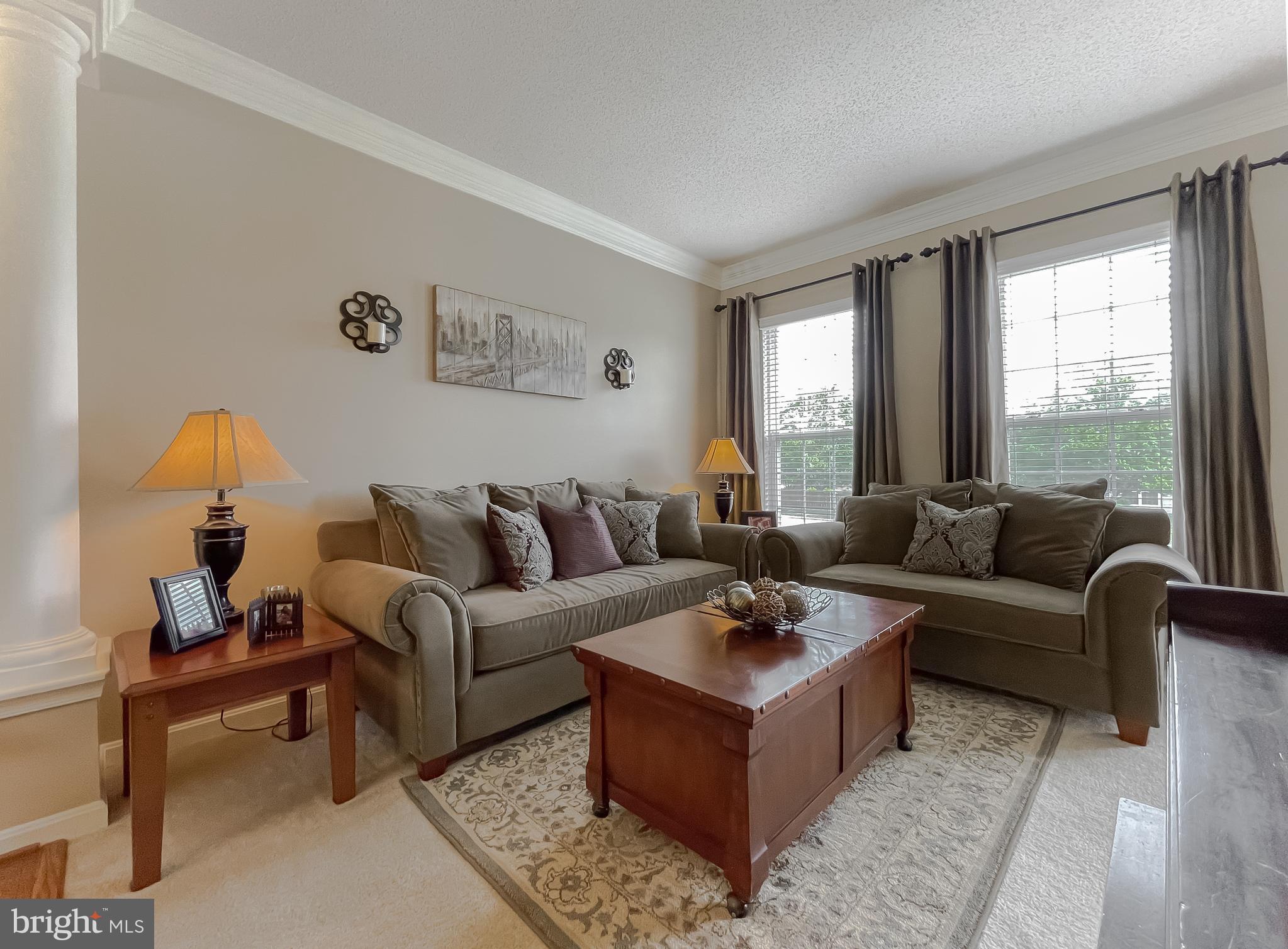 1404 LEICESTER DRIVE